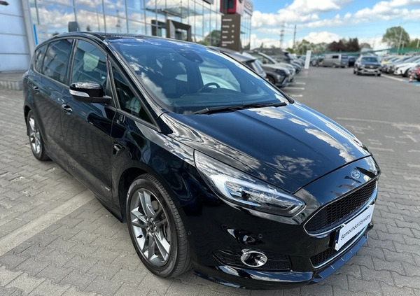 Ford S-Max cena 145900 przebieg: 69000, rok produkcji 2019 z Radymno małe 121